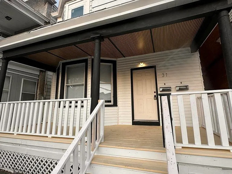 31 Bertha St #1 — Photo 1
