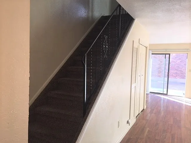 220 Chapa Pl — Photo 16