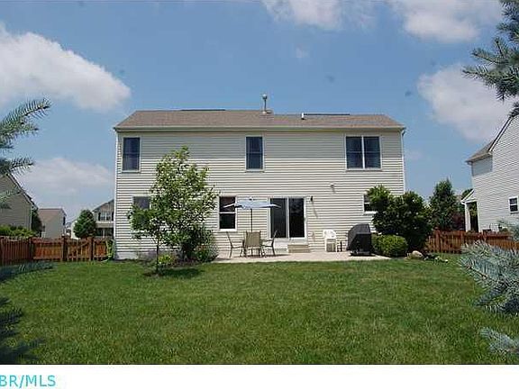 4th image of 394 Sycamore Creek St