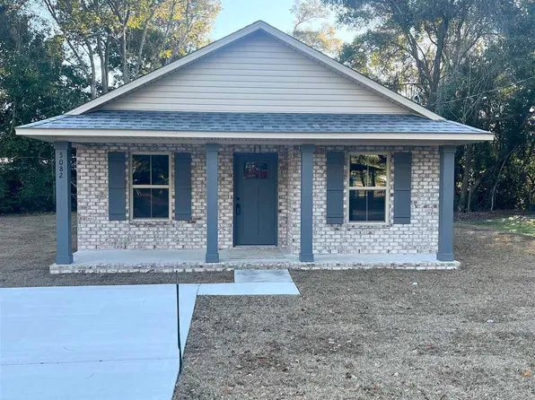 5082 Mary St, Milton, FL 32583