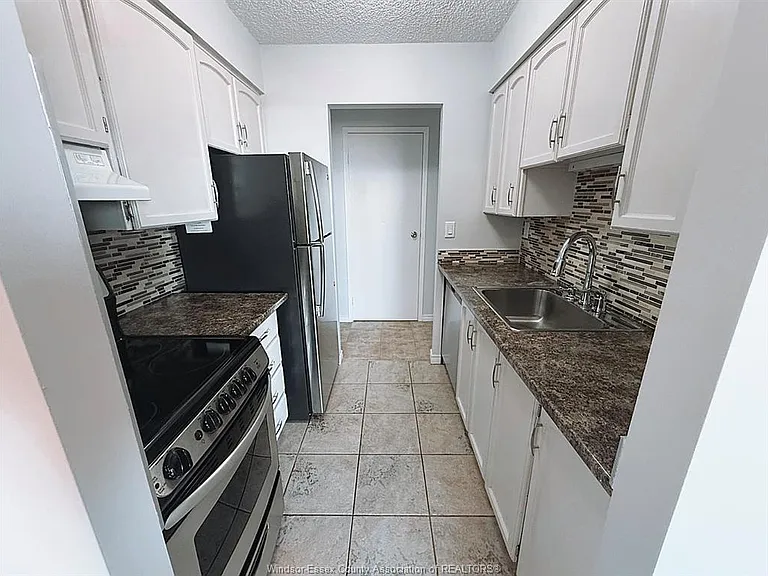9099 Riverside Dr E #805W — Photo 7