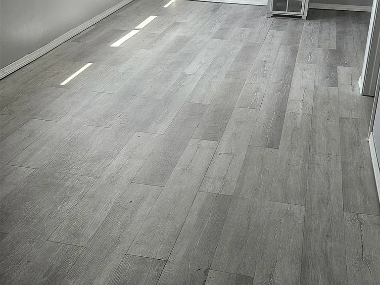 33 Spring St #4 — Photo 4