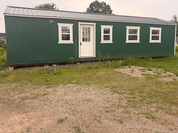 161 Mapleton Rd, Moncton, NB E1C 9G6