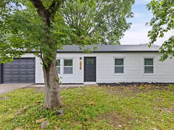 1828 Brook St, Lawrence, KS 66044