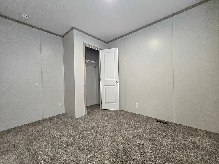 29800 Guilford Cir #151 — Photo 26