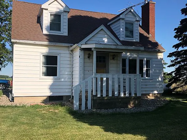 2801 N Lowell Rd, Saint Johns, MI 48879