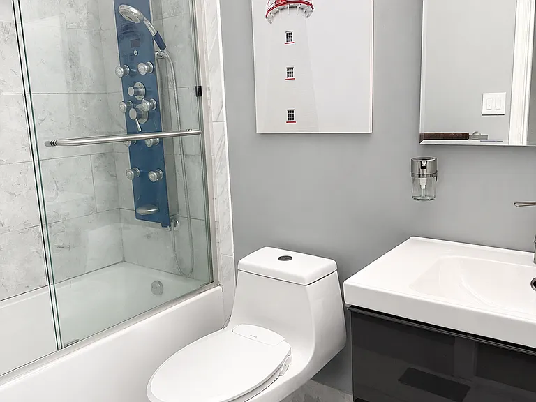 220 Revermede Ct — Photo 6