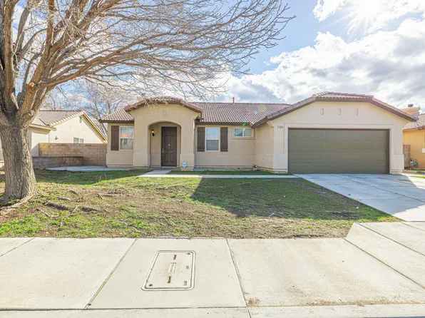 1326 Holguin St, Lancaster, CA 93534