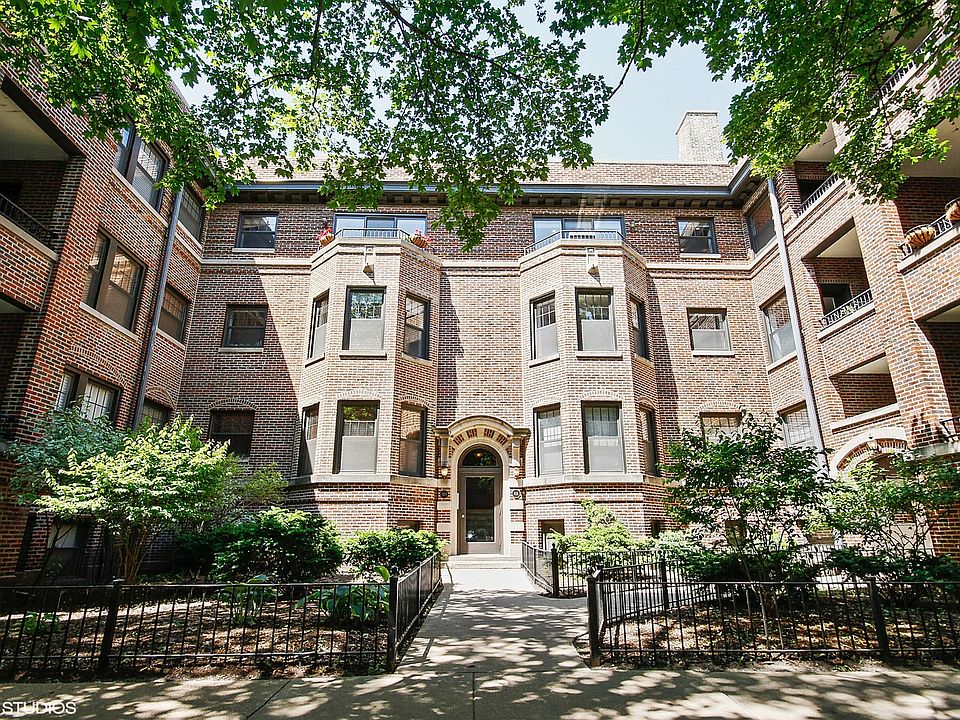 1st image of 918 W Schubert Ave #3