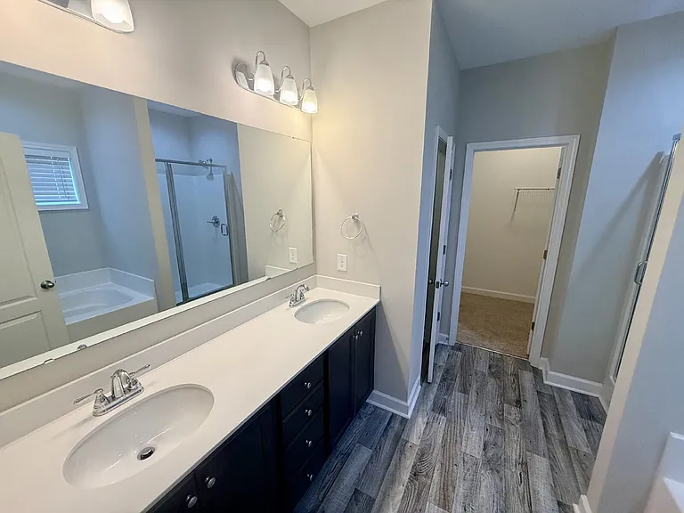 1744 Stackhouse Dr — Photo 25