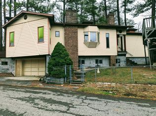 149 Ida Ln, Clintwood, VA 24228