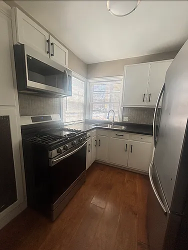 203 Carlton Ter Photo 1