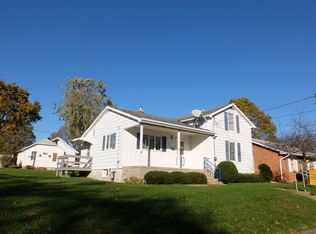 608 E Division St, Kewanee, IL 61443