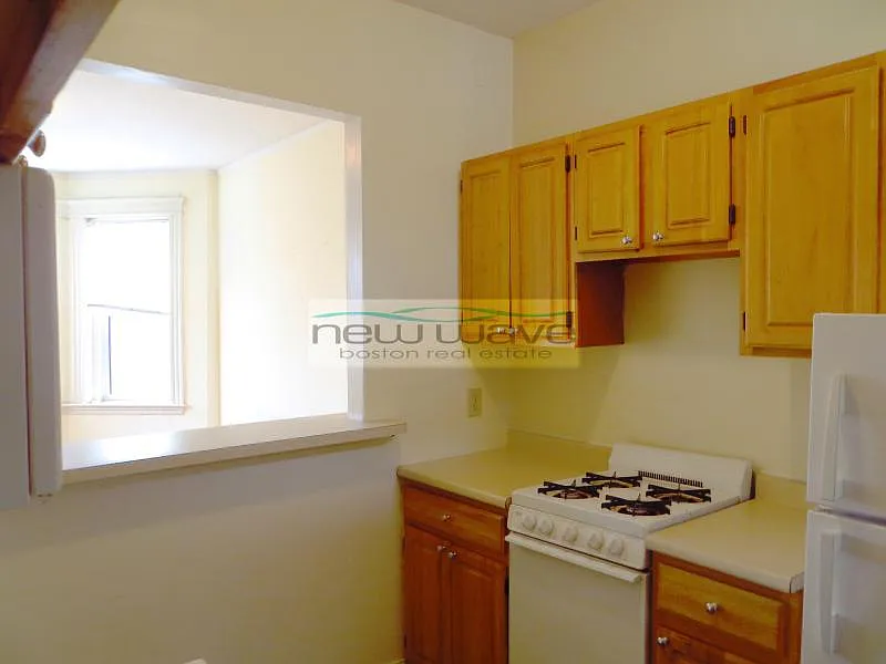 1 bed, 550 sqft, $2,800 — Photo 4
