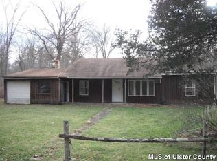 473 Dave Elliot Rd, Saugerties, NY 12477