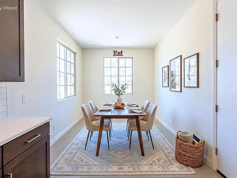 1533 W Sabel Ct — Photo 6