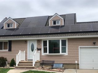 101 Old Farmingdale Rd, West Babylon, NY 11704