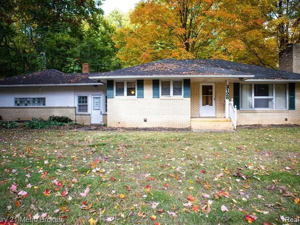 3126 Wilman Dr, Clio, MI 48420