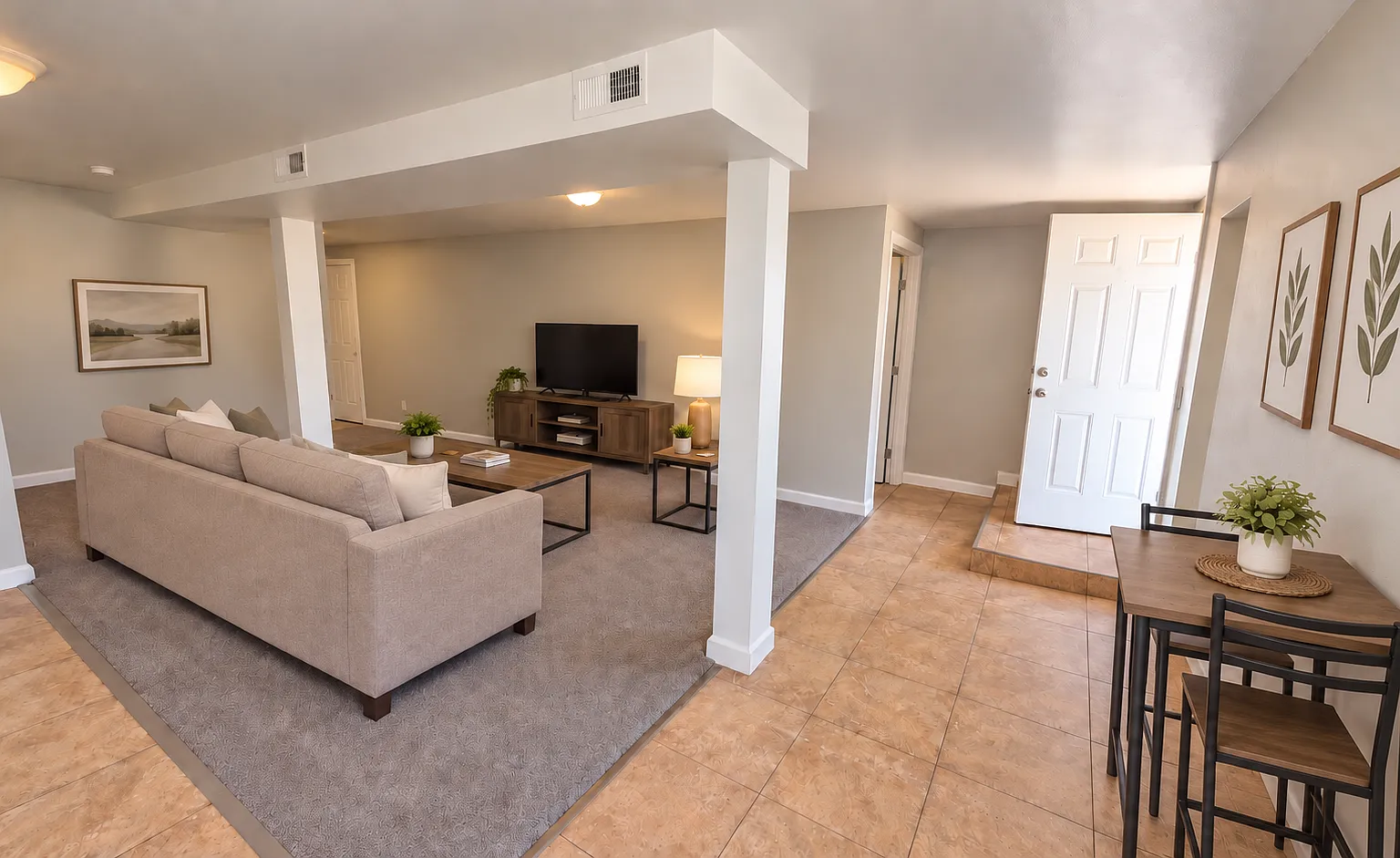 Studio, 700 sqft, $1,000 — Photo 1
