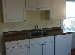 95 Crescent St, Newton, MA 02466
