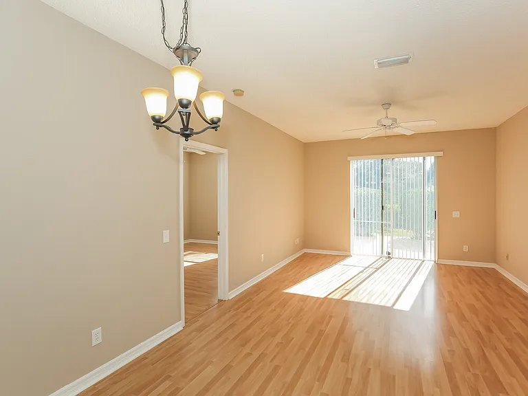 18233 Brookpark Dr — Photo 5