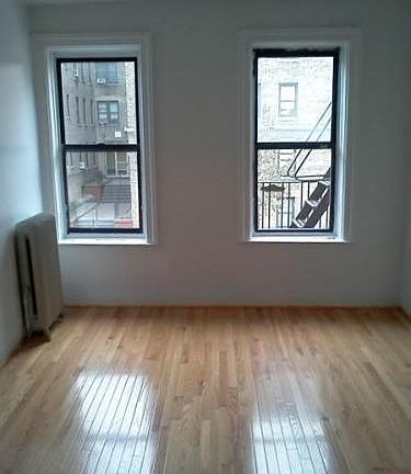 3rd image of 150 W 130th St APT 2