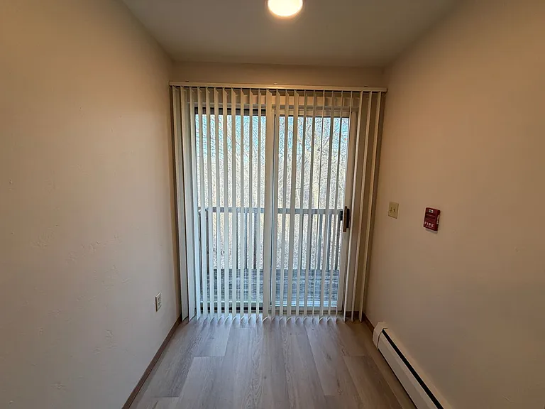 2717 Humboldt Rd — Photo 5