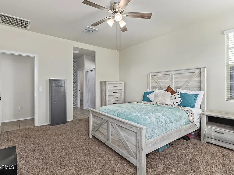 30987 W Columbus Ave — Photo 19