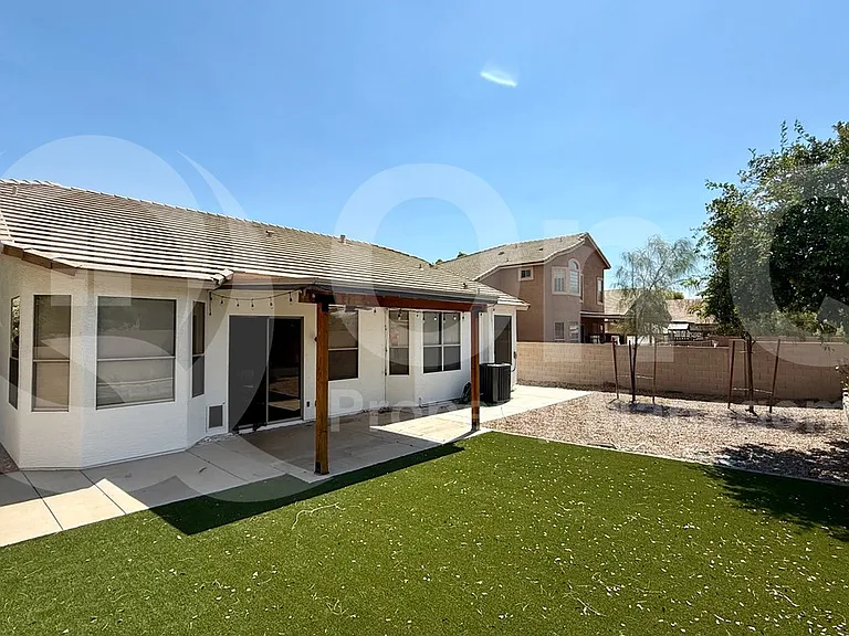 3890 E Juanita Ave — Photo 4