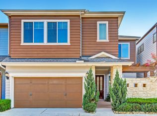 8829 Ashbloom Ln, Houston, TX 77080