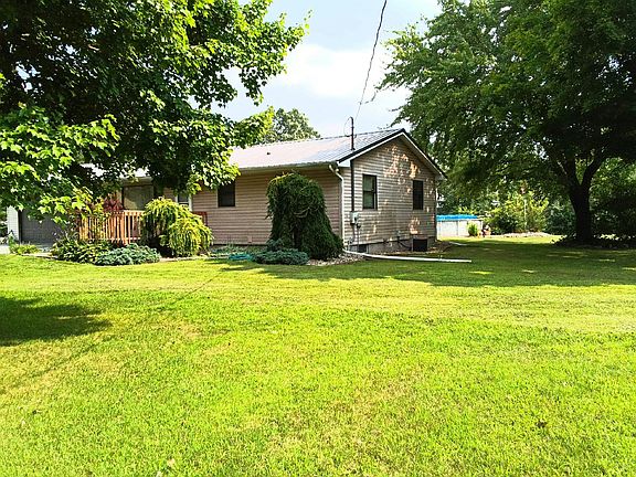2nd image of 8601 Cochran Rd