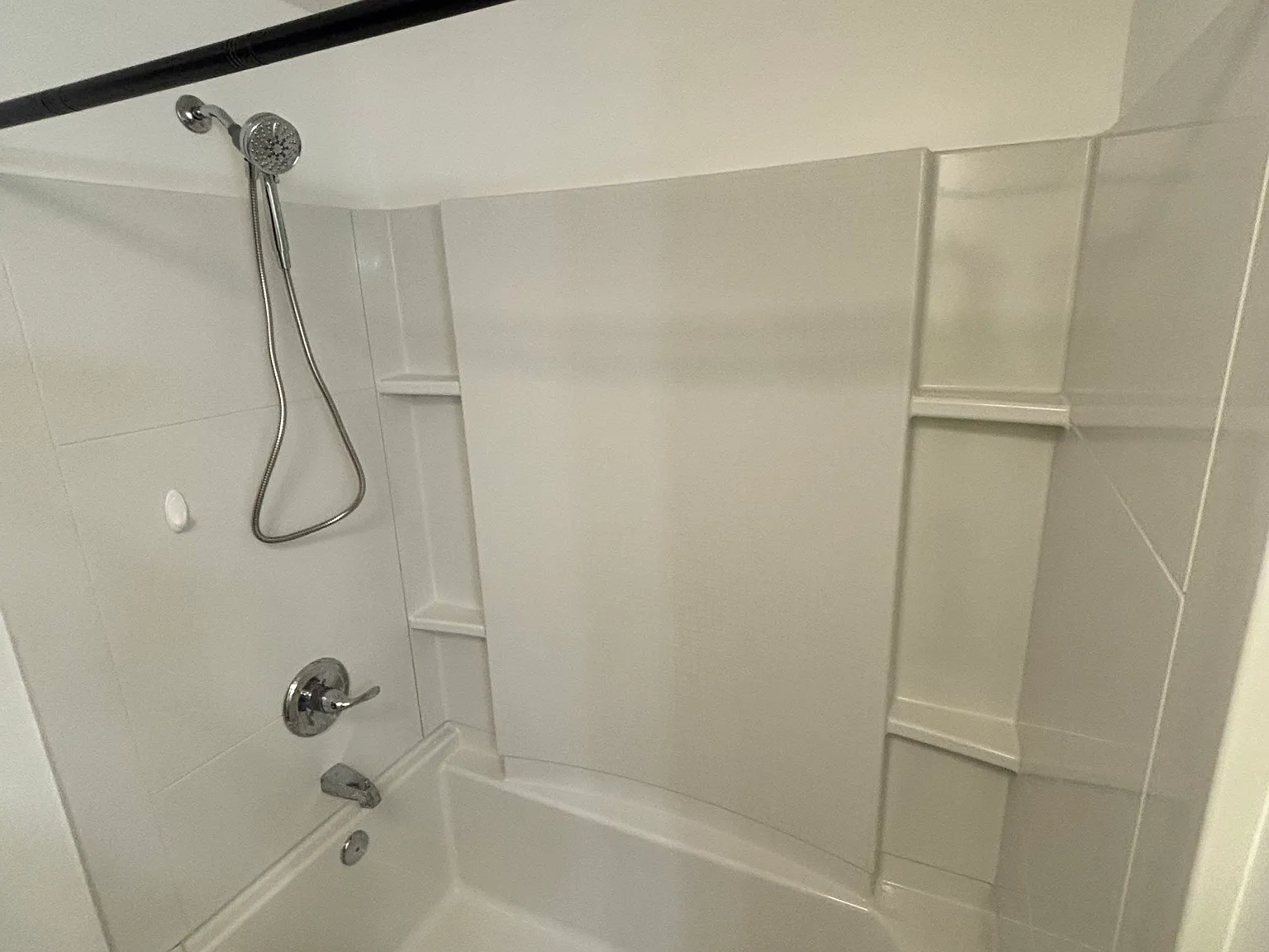 2 bed, 900 sqft, $1,675 — Photo 4
