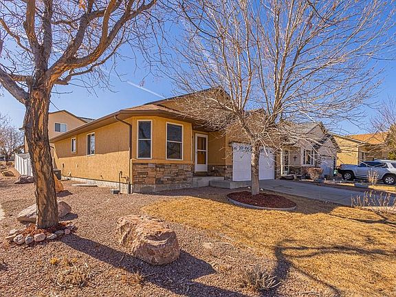 2nd image of 2225 Antelope Way