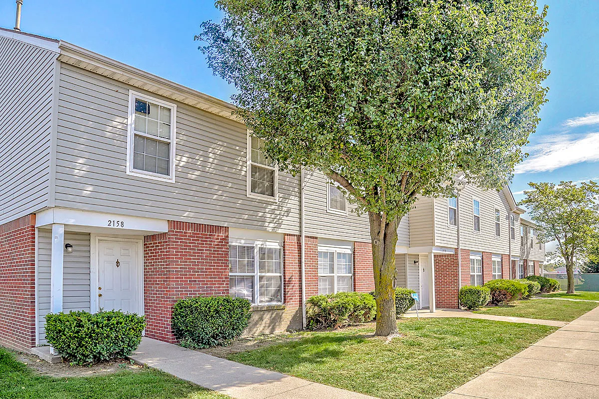 Glennview Apartments — Photo 1