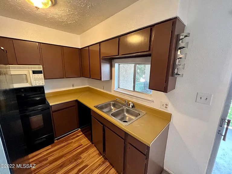 1620 N Wilmot Rd #S436 — Photo 7