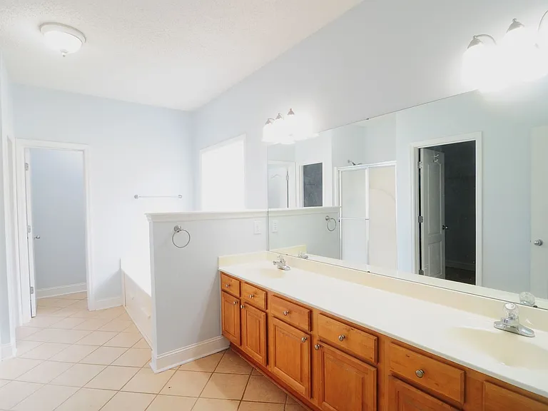 5016 Liberty Park Cir SE — Photo 13
