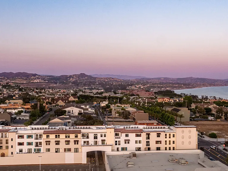 Prado West — Photo 45