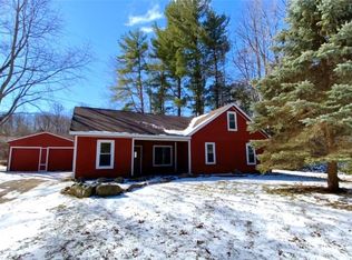 447 E Under Ridge Rd, Conneaut, OH 44030