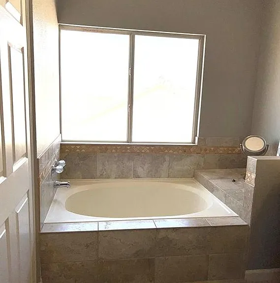 5541 Crestlock Dr — Photo 31