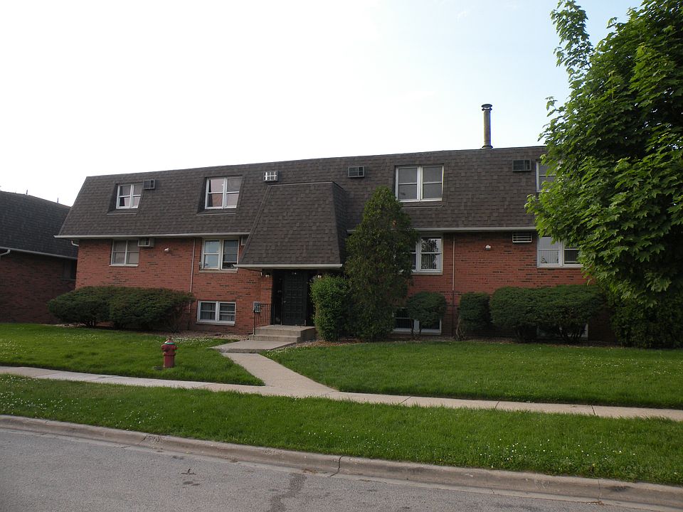 1st image of 3101 Heritage Dr APT 10