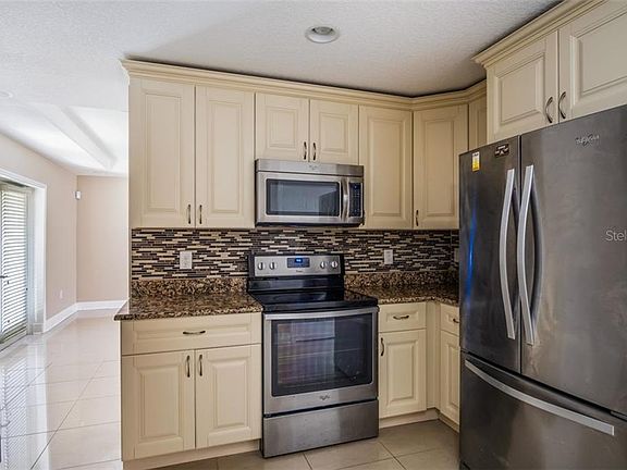 3rd image of 6609 Myrna Dr