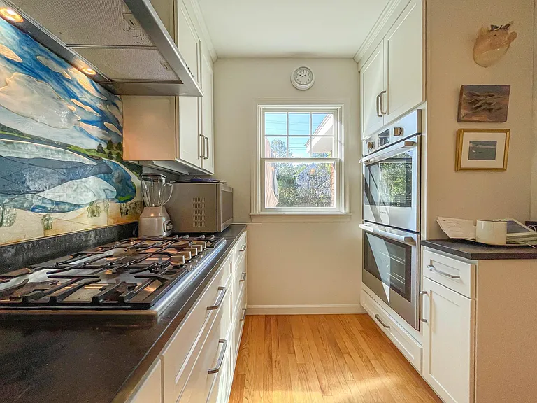 13 Ferry Rd — Photo 9