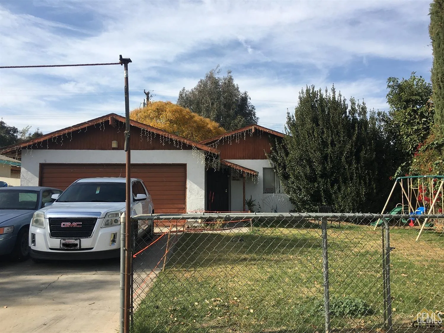 9008 Cheryl St photo 1