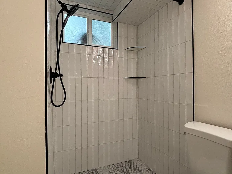 1112 W Ida Ave #A — Photo 19