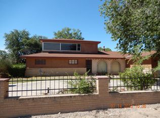2830 Eduardo Rd SW, Albuquerque, NM 87121