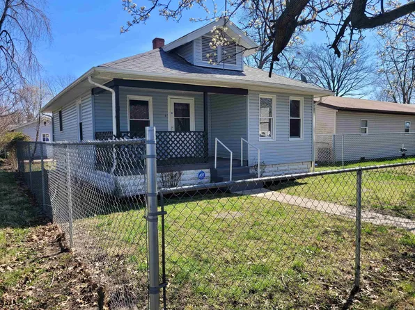 1941 N 24th St, Terre Haute, IN 47804