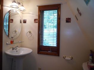 1596 W Hill Rd, Hardwick, VT 05843