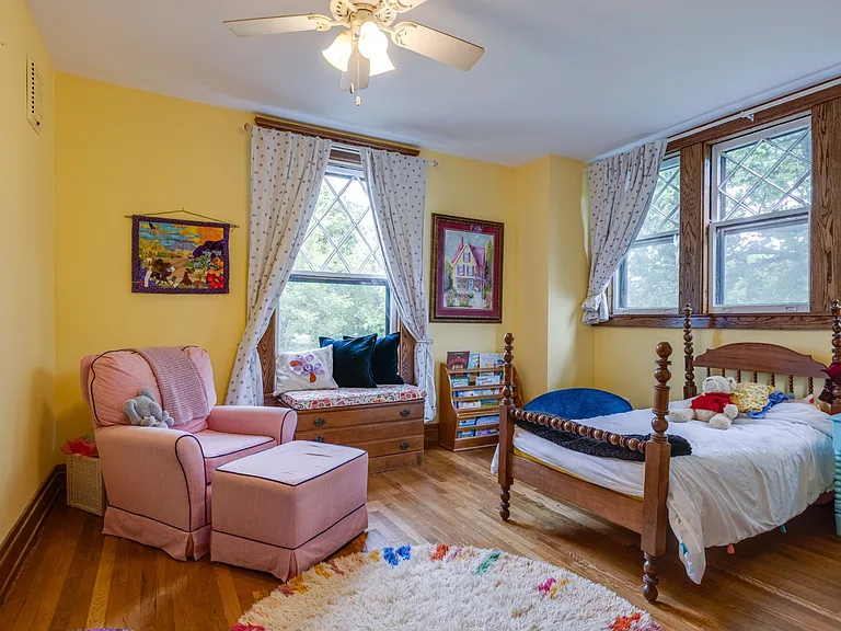 1715 Cedar Ln — Photo 17