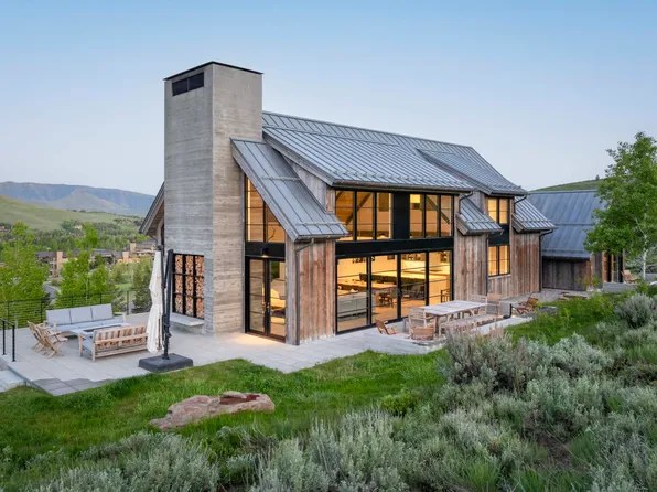 305 Diamond Back Rd, Sun Valley, ID 83353