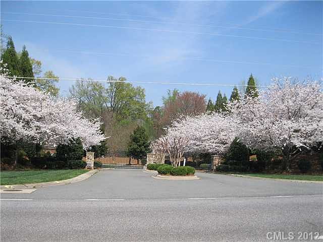1st image of 120 Barrister Bay Ln